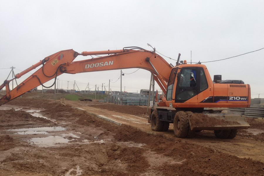 Экскаватор Doosan S210W V2
