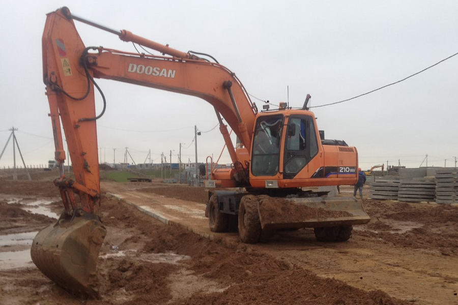 Аренда колесного экскаватора Doosan S210W V2 в Витебске