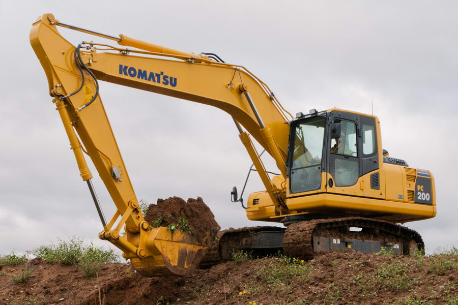 Аренда гусеничного экскаватора Komatsu PC200 LC8 в Витебске